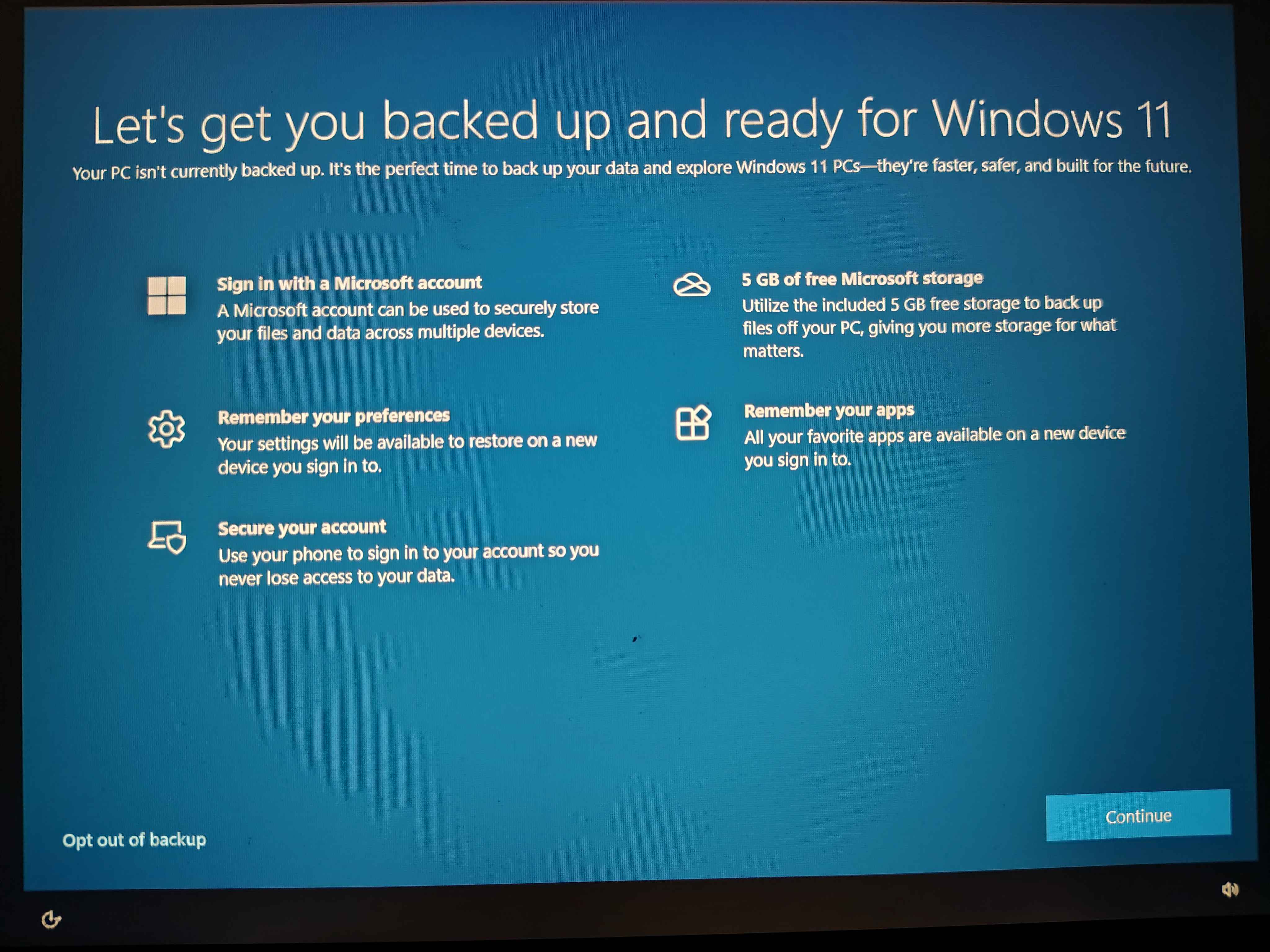 Screenshot of Windows Upgrade Screen